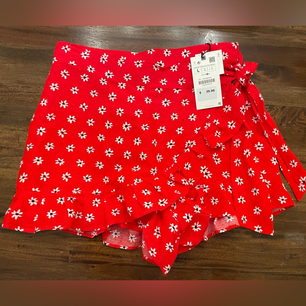 Red Floral Shorts